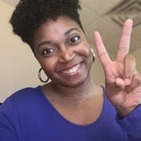 OfficallyDeAnna